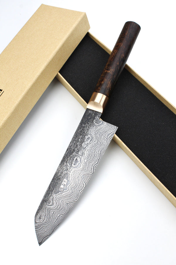 Damascus Santoku 320L Walnut stabilized