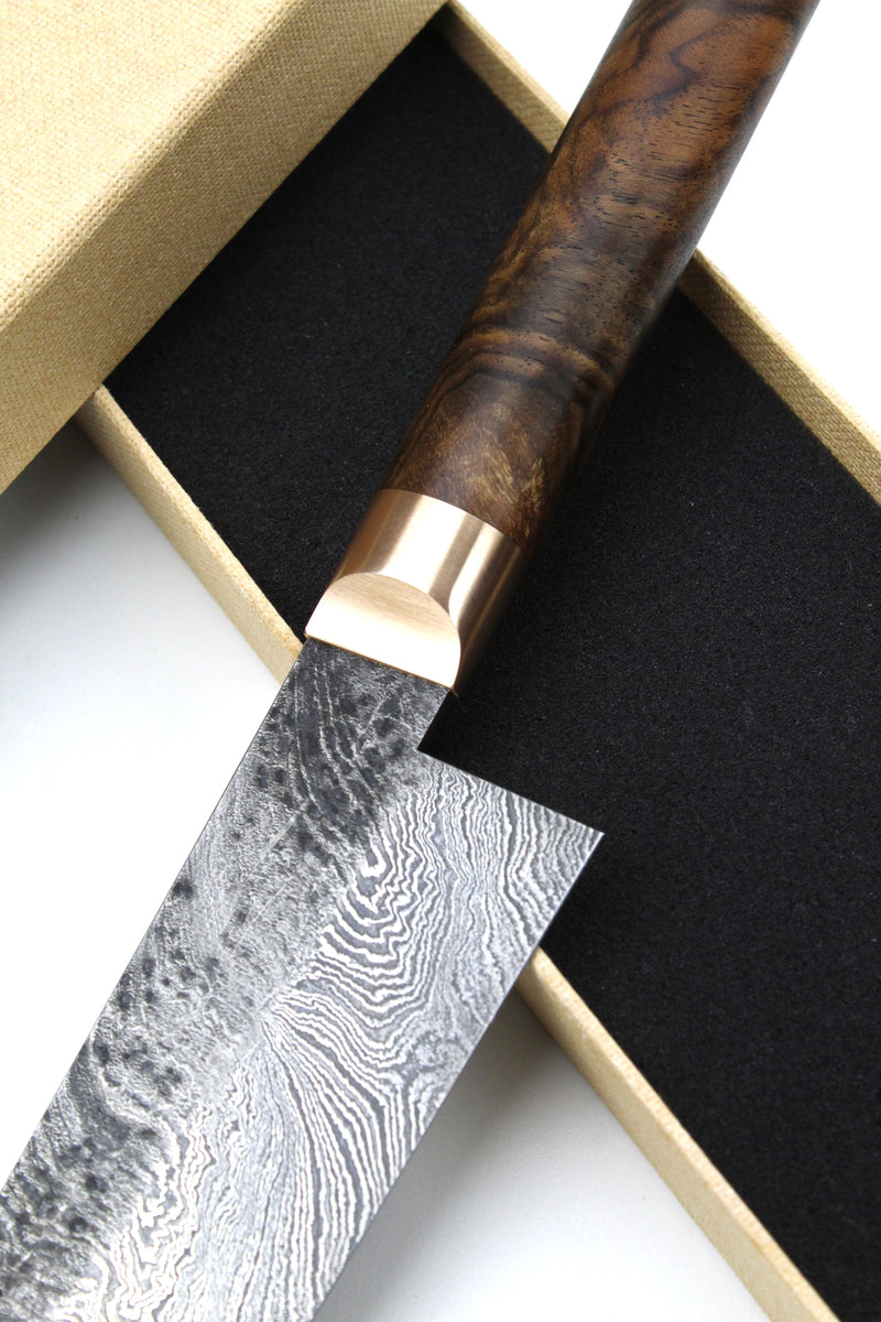 Damascus Santoku 320L Torsion Walnut